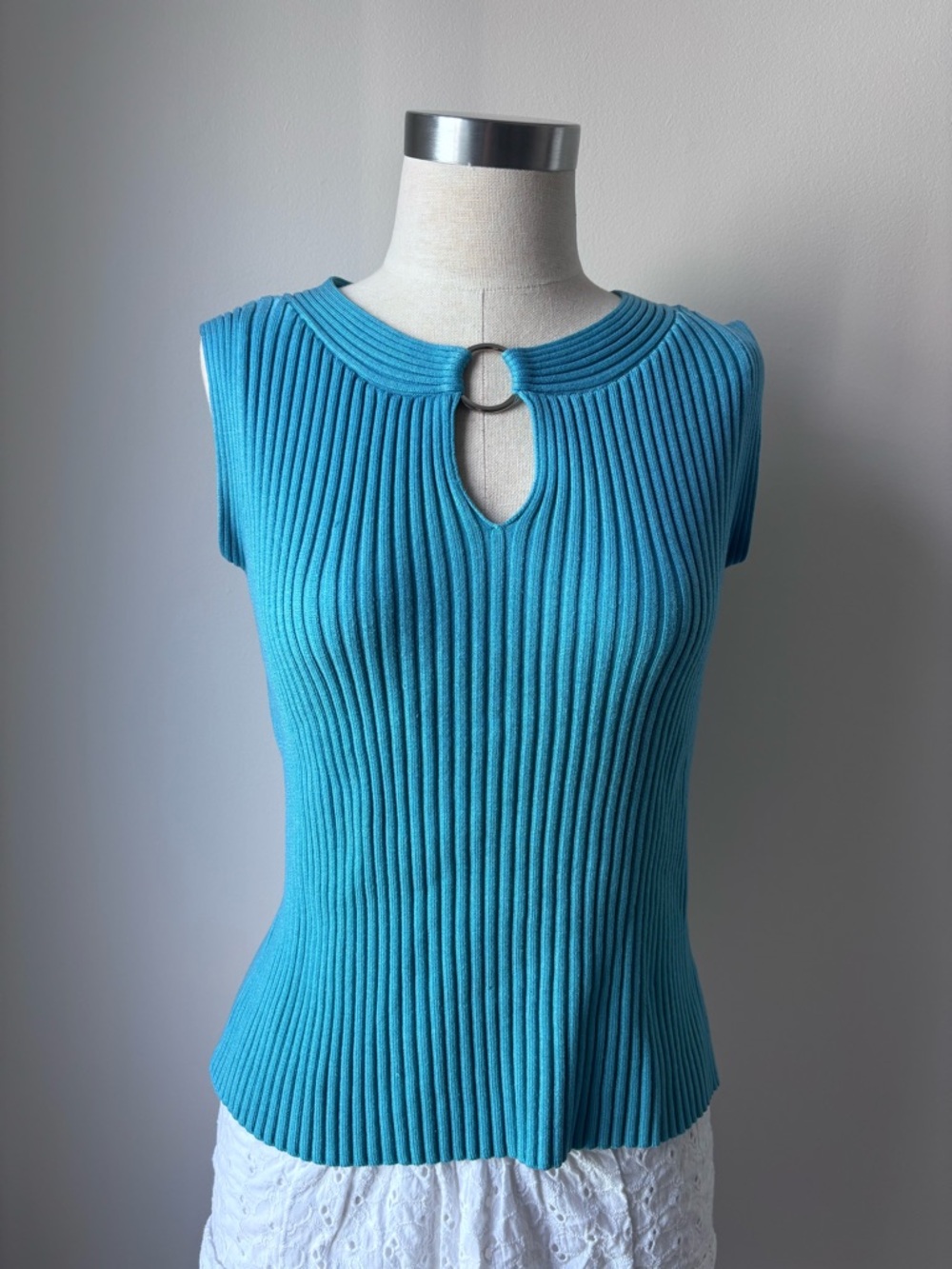 New York & Company Ribbed Keyhole Tank Top - Turquoise